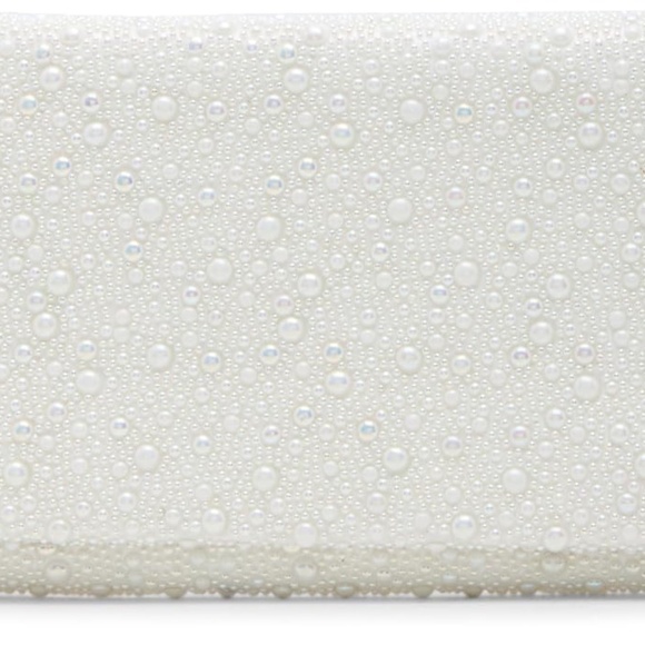 Betsey Johnson White Soft Pearl Clutch - Picture 10 of 11